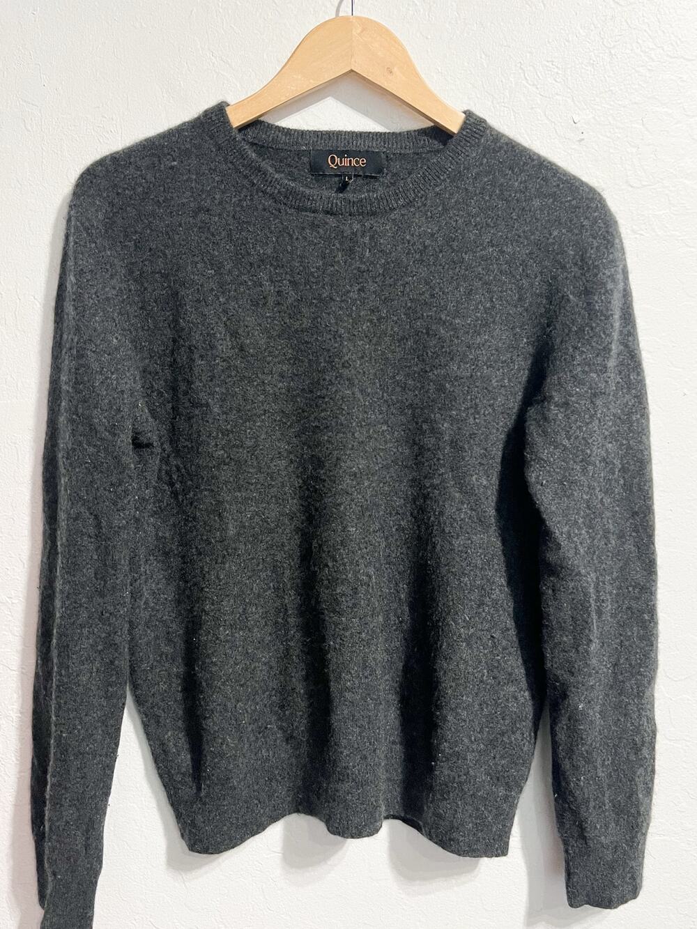 Quince Cashmere Sweater Large Crewneck Long Sleeve Knit Charcoal Mongolian
